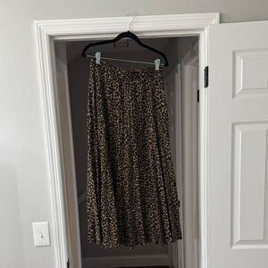 Max Studio Brown Leopard Print Midi Skirt